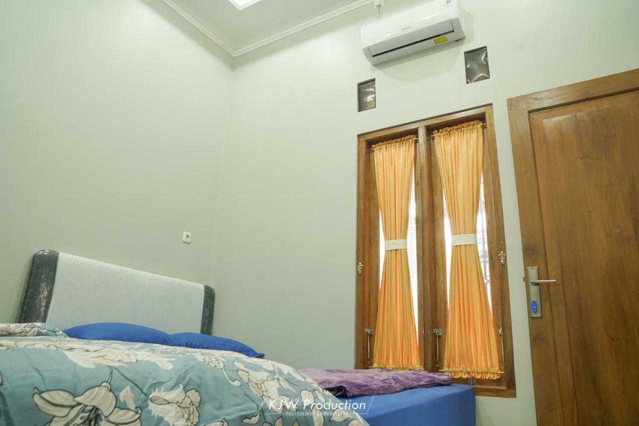 M Stay Guest House Jogja Yogyakarta Dış mekan fotoğraf